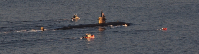 submarine leaving the bay
